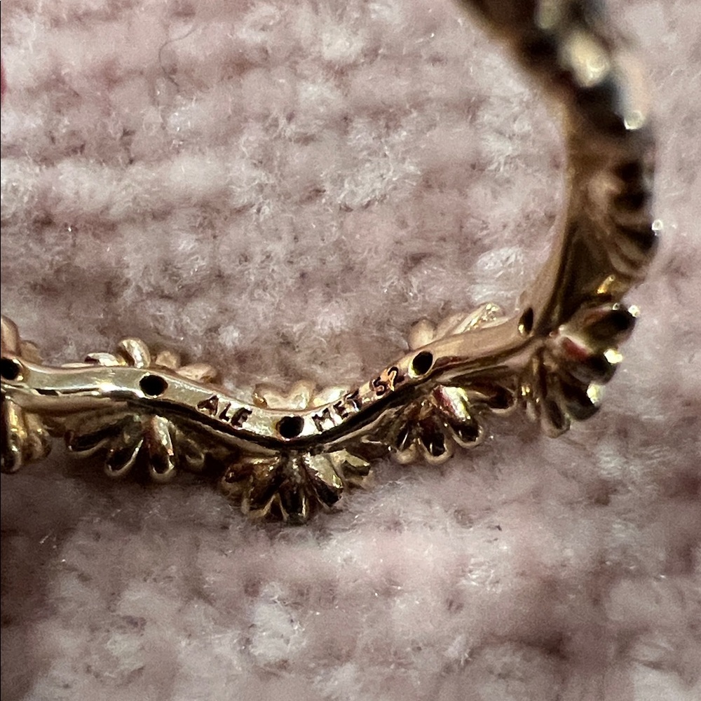 Pandora Gold and Silver Daisy Ring - Picture 6 of 15